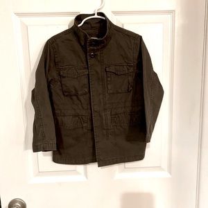 Gap toddler boy light weight army green jacket - size 4T